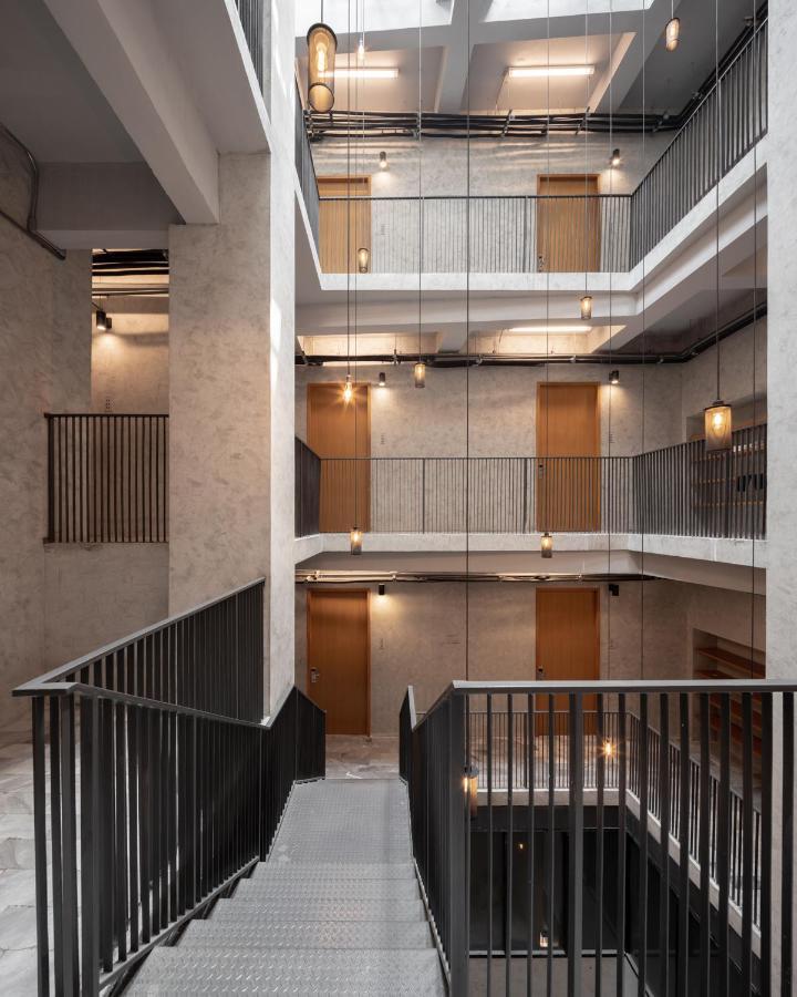 Luk Hostel Bangkok Dış mekan fotoğraf