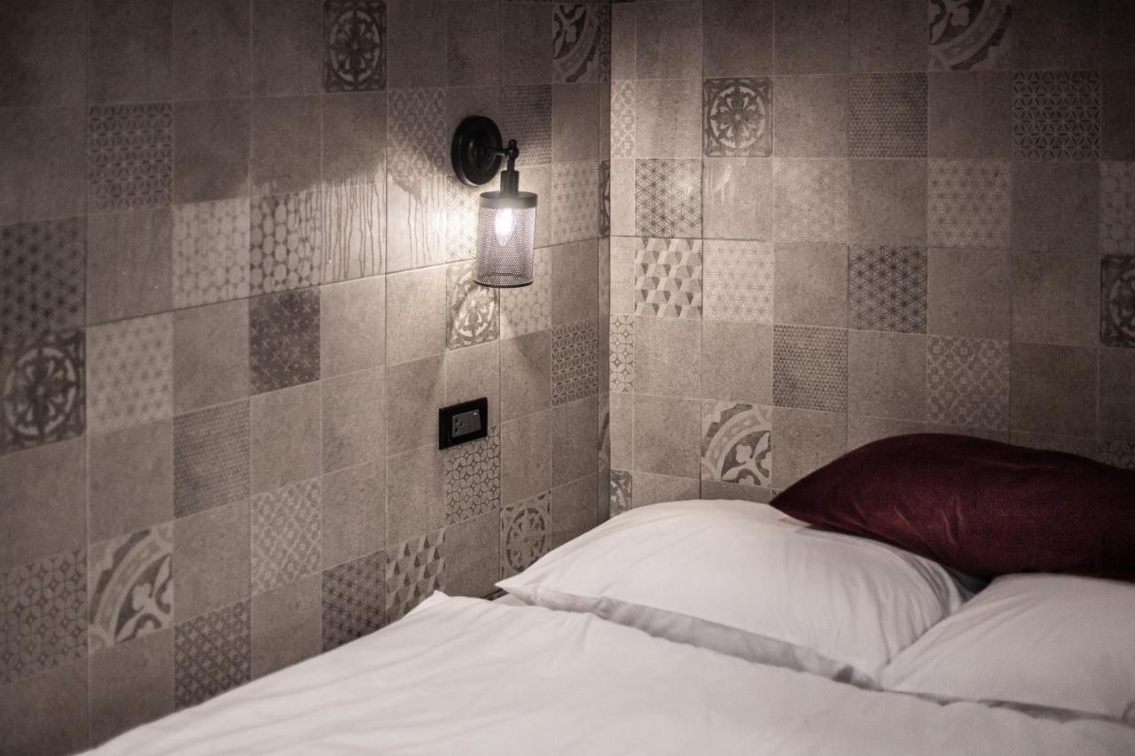 Luk Hostel Bangkok Dış mekan fotoğraf